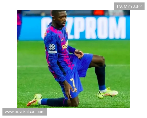 鲁梅尼格透露曾询问因凡蒂诺是否能帮助莱万赢得金球奖 - 副本