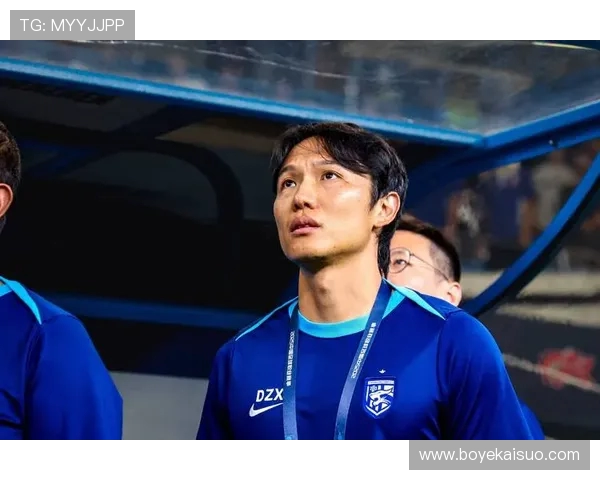 邓卓翔:队员们已尽全力拼搏 无愧于心没有任何遗憾 邓卓翔:队员们已尽全力拼搏 无愧于心没有任何遗憾